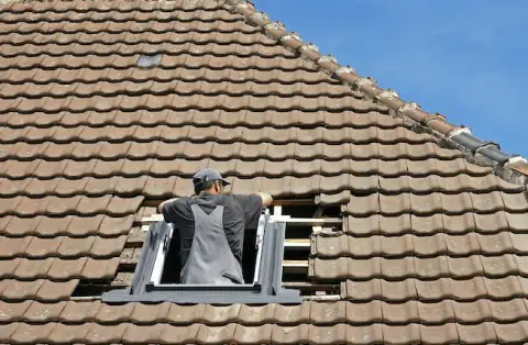 Pose de velux - Chambray-lès-Tours